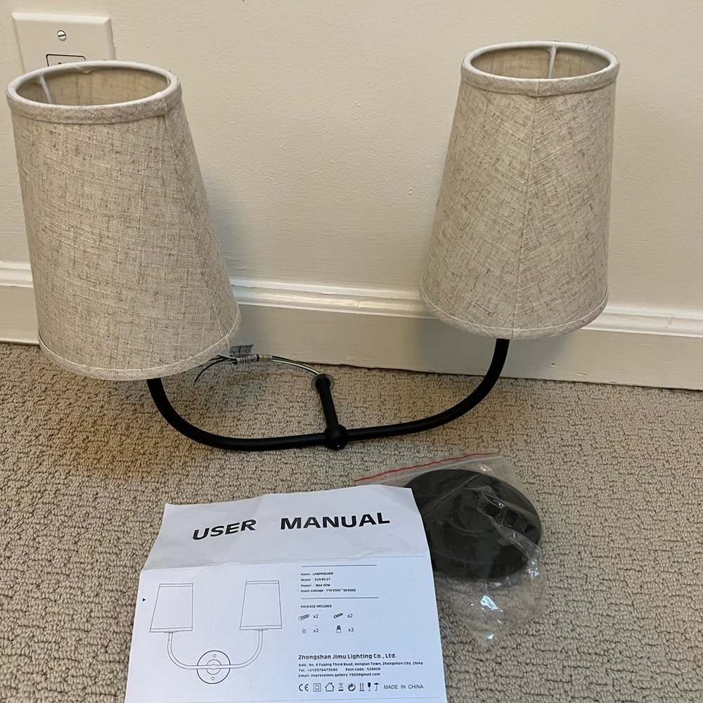 Double light wall lamp